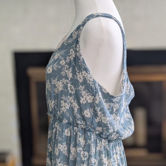 L Mine Foral Dress - Picture 3 of 7